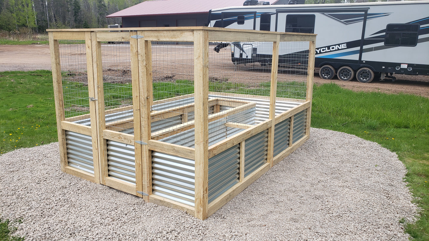 Enclosed Horseshoe Raised Garden Bed