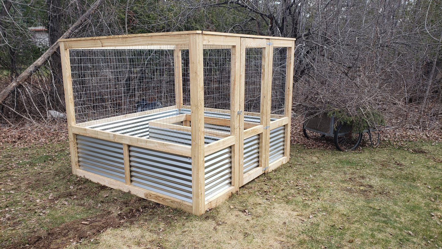 Enclosed Horseshoe Raised Garden Bed